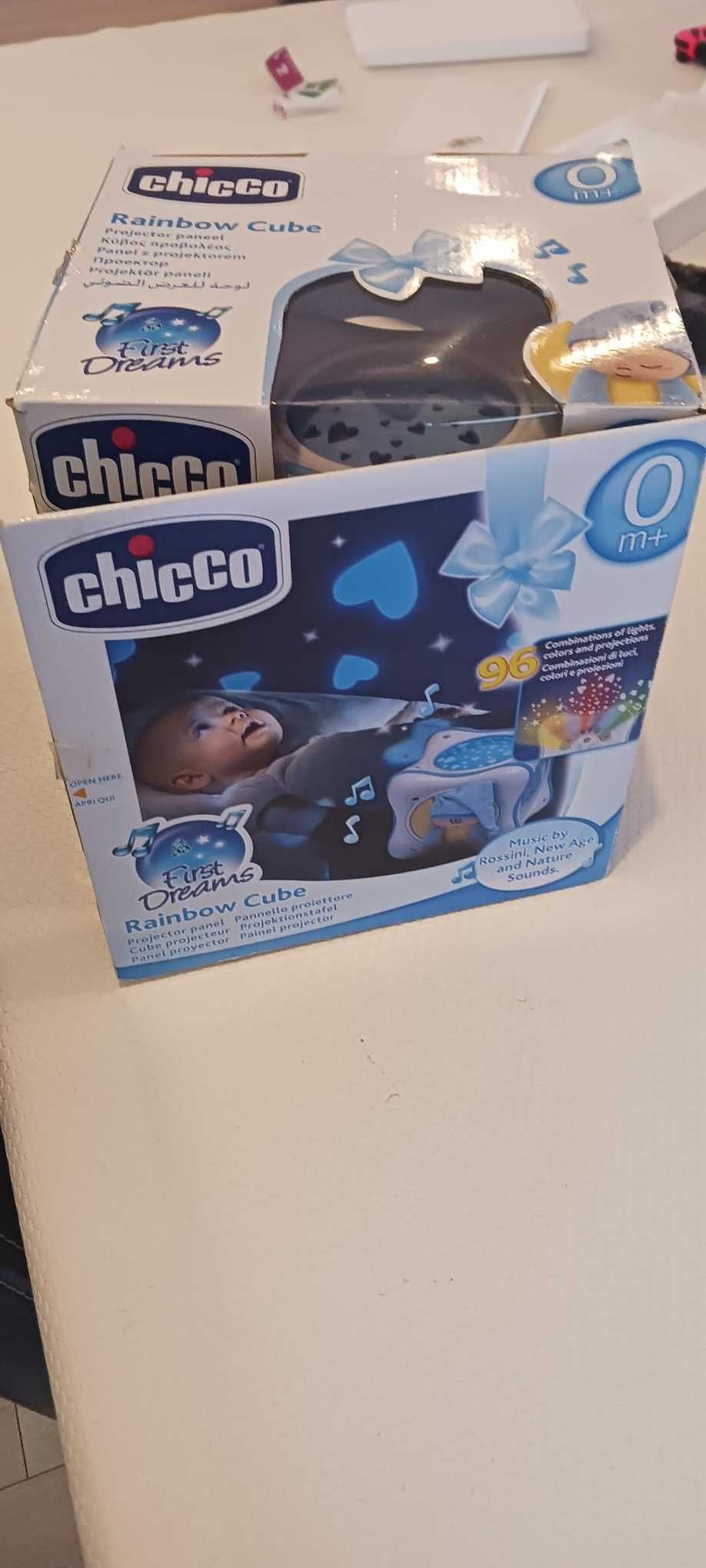 Projetor com luzes e música clássica. 0 m+ Cor azul