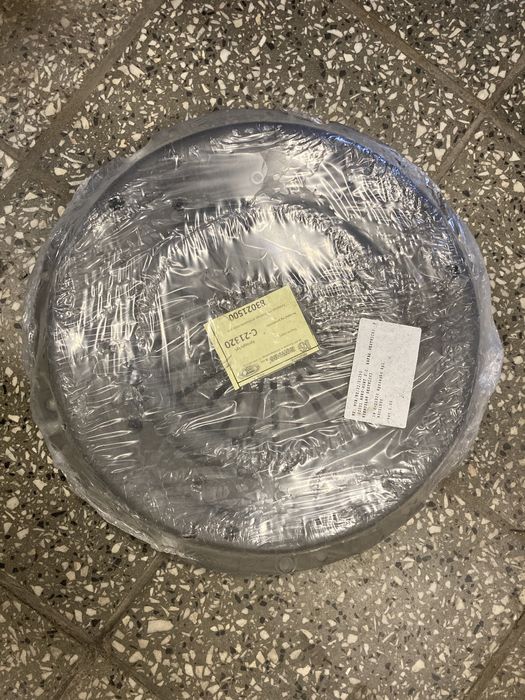 Sprzęgło kompletne URSUS C-385 83.021.500 "słoneczko"