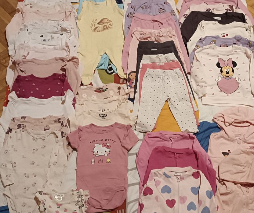 Zestaw ubranek dla dziewczynki 74