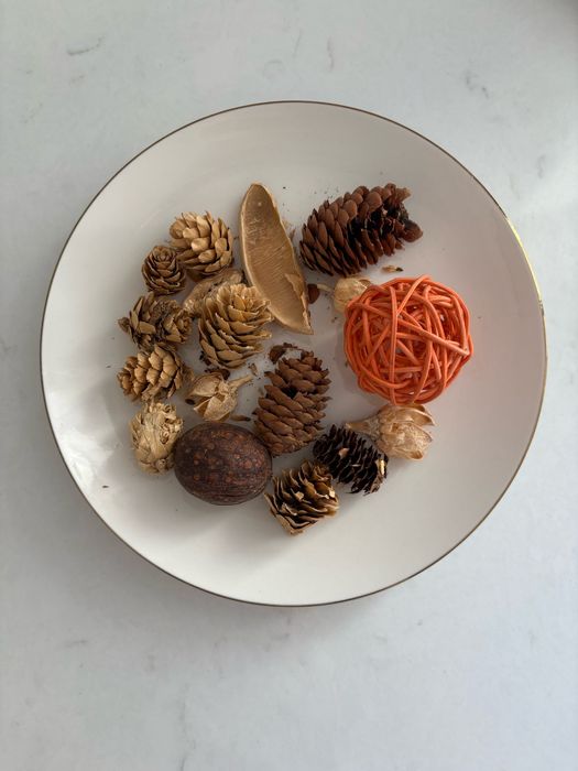 Suszone kwiaty zapachowe – Róża, cynamon, szyszki, potpourri