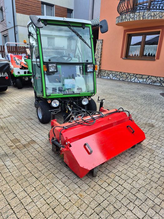 ETESIA 124 4x4 z kabiną, zamiatarka, pług do śniegu Faktura VAT