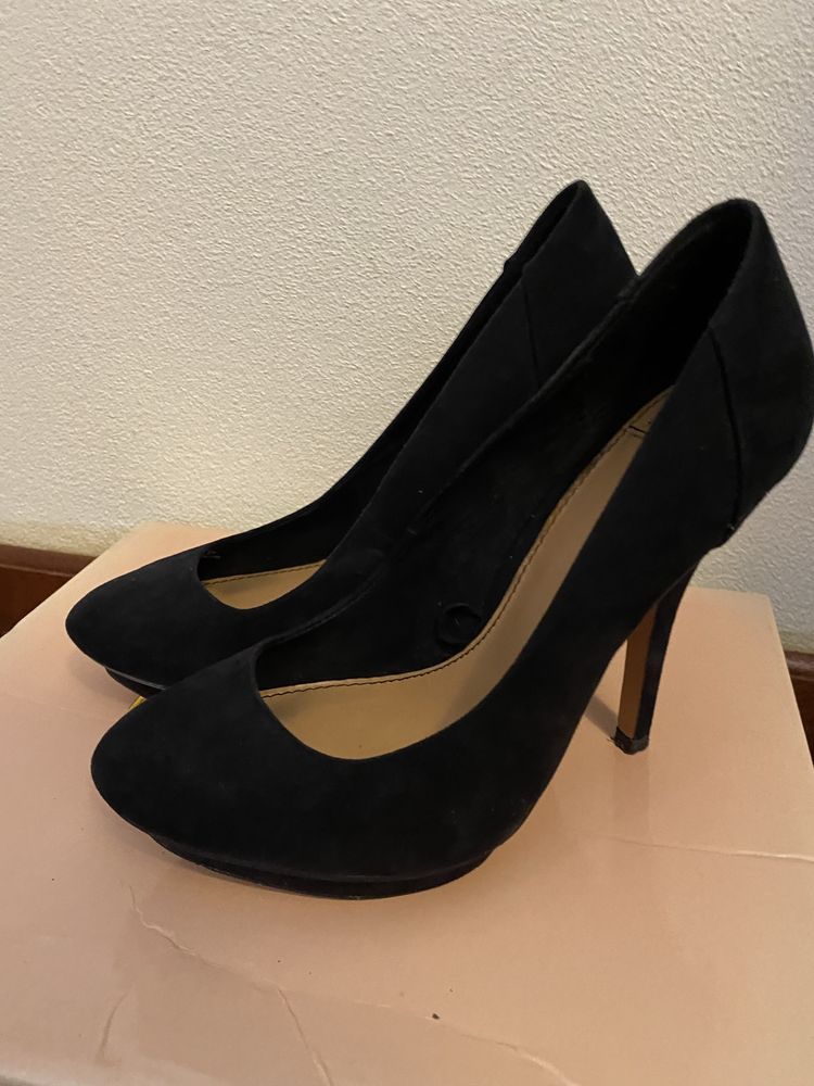 Sapato alto preto