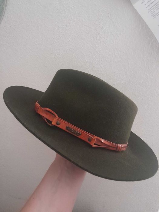 Chapéu verde seco