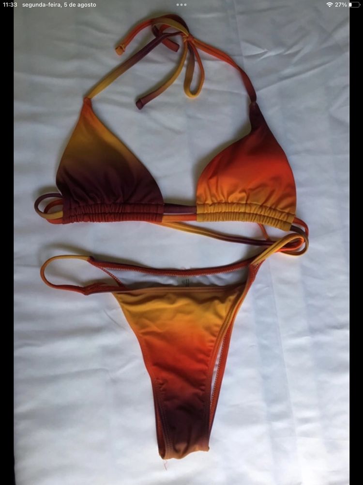 Bikini com pareo (3 peças)