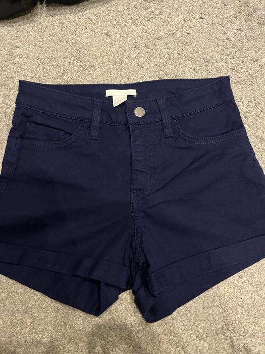 Zestaw trzech par spodenek rozm. 32