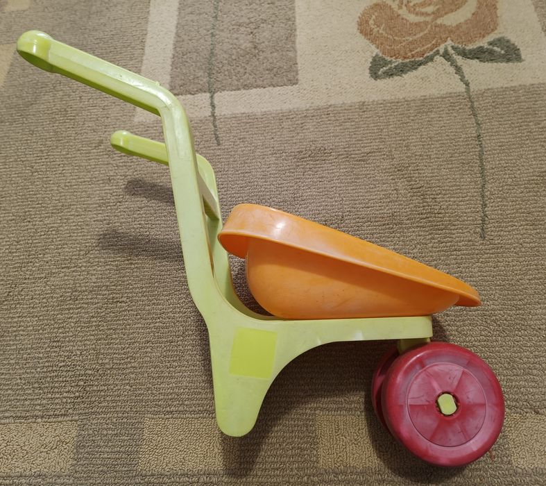 Carrinho de mão para criança