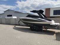 Motorówka   Regal 2300