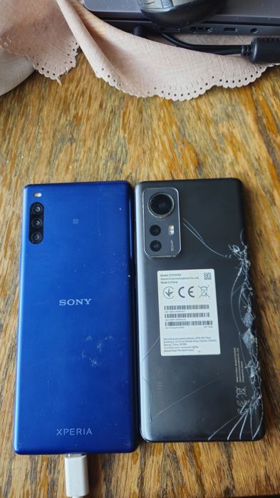 Sprzedam xperia l4 oraz xiaomi 12x