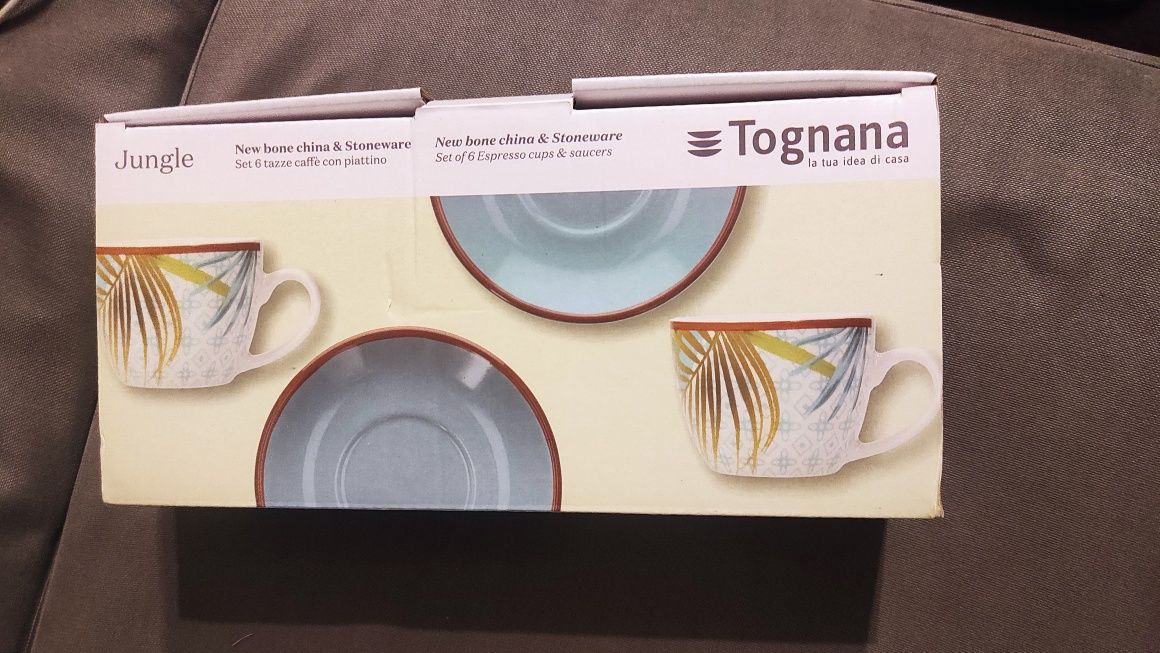 Zestaw 6 filiżanek porcelowanych do kawy z talerzykiem