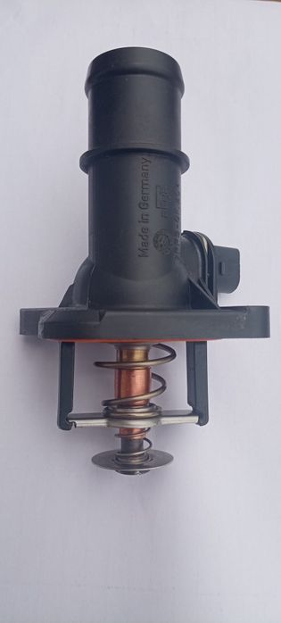 Термостат BFQ AVU механический 92° октавия тур гольф 4 бора Ауди А4 б7