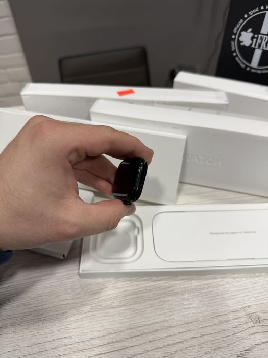New open/box apple watch 10 series 42mm jet black,
