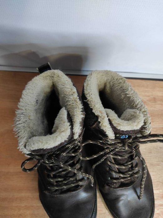 203.38. Buty stajenne Steeds rozmiar 38