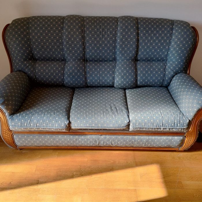 Sofá azul (com cama)