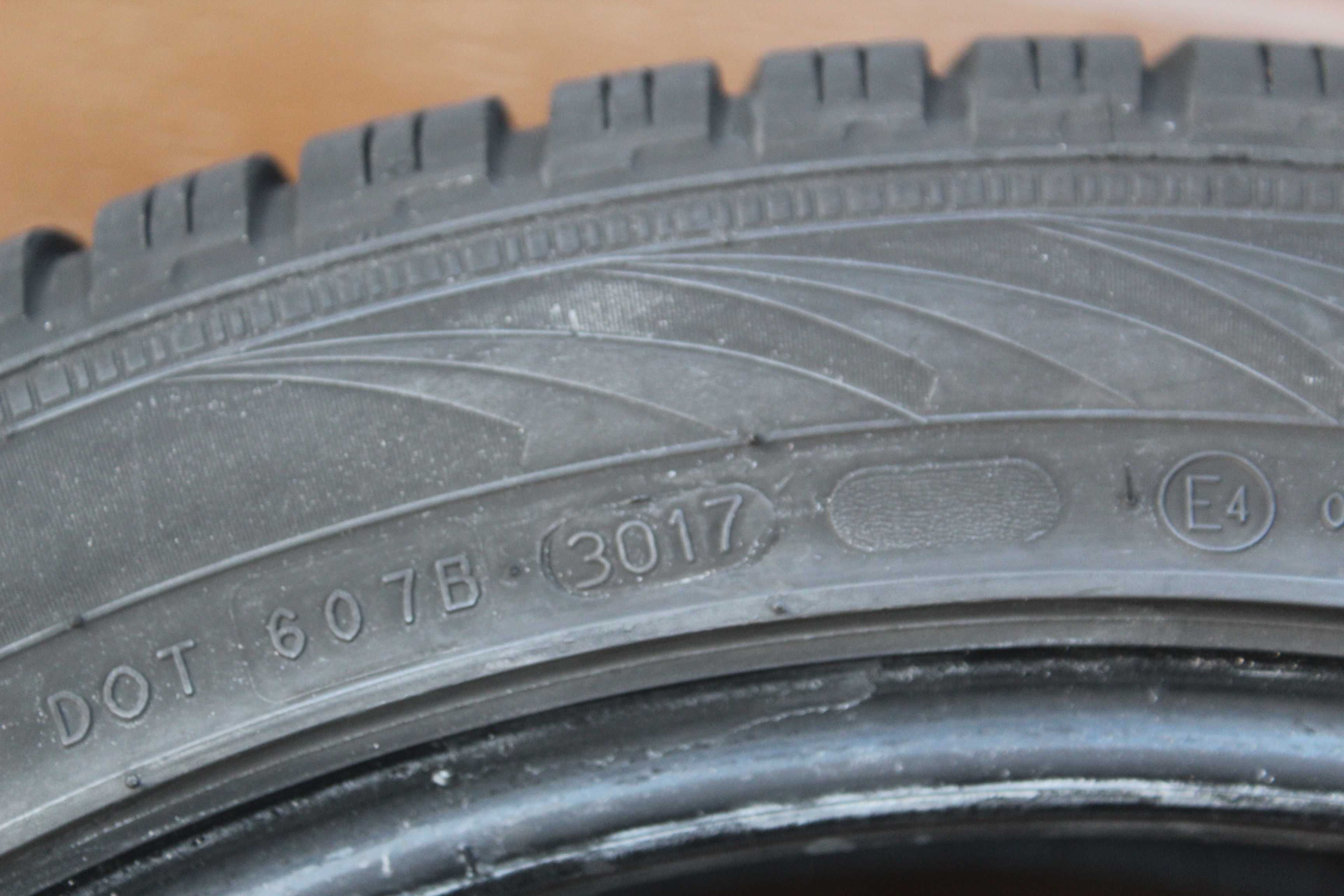 255/40R19 Nokian Tyres WR A3 100V XL 2017r. 6mm