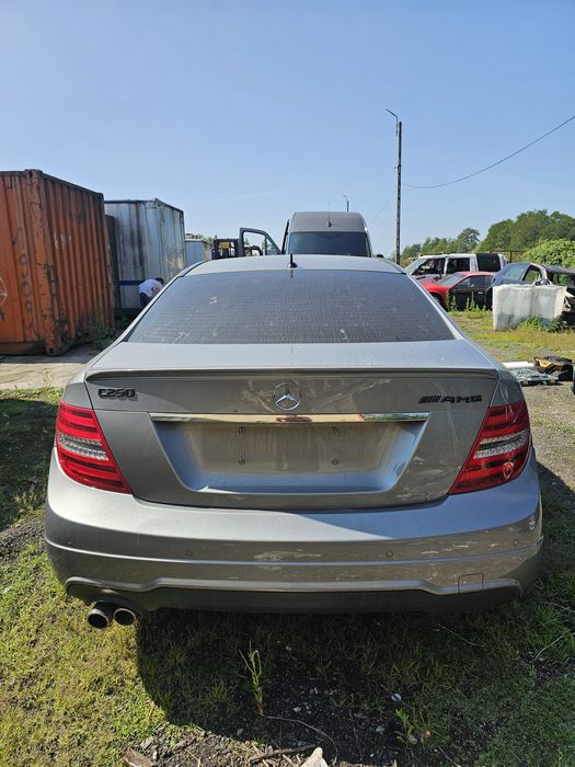 Mercedes W204 AMG Coupe Запчасти Разборка Капот 2012 C-class C220