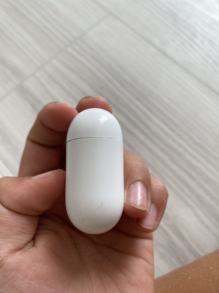 Air pods 4mini TWS оригінальні б/у