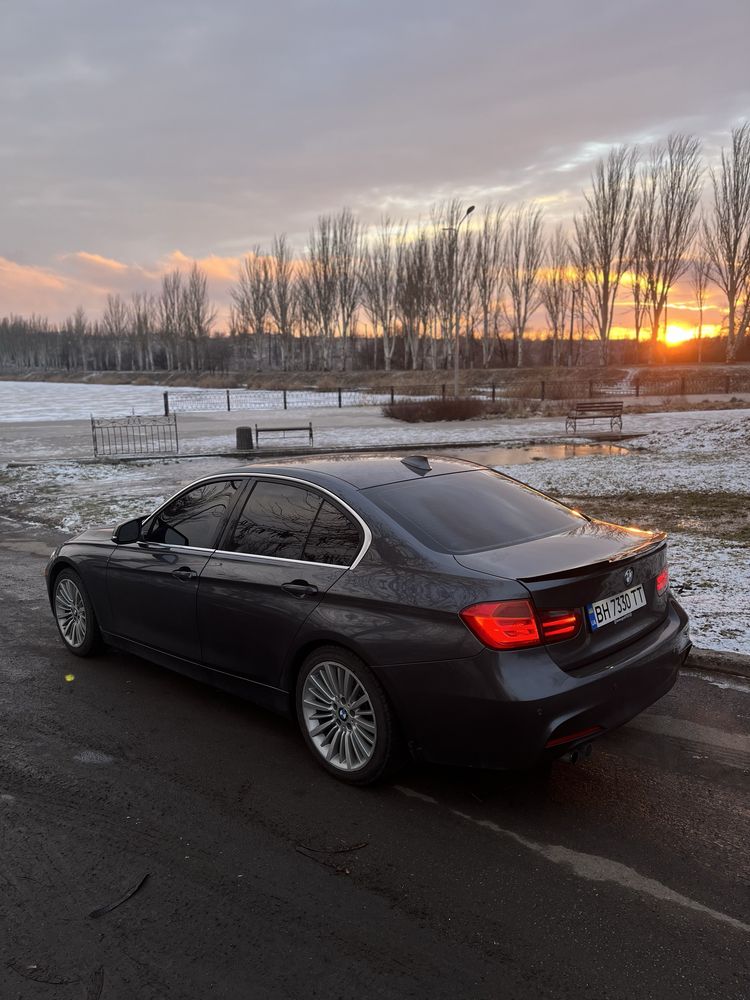 Продам BMW F30 328i