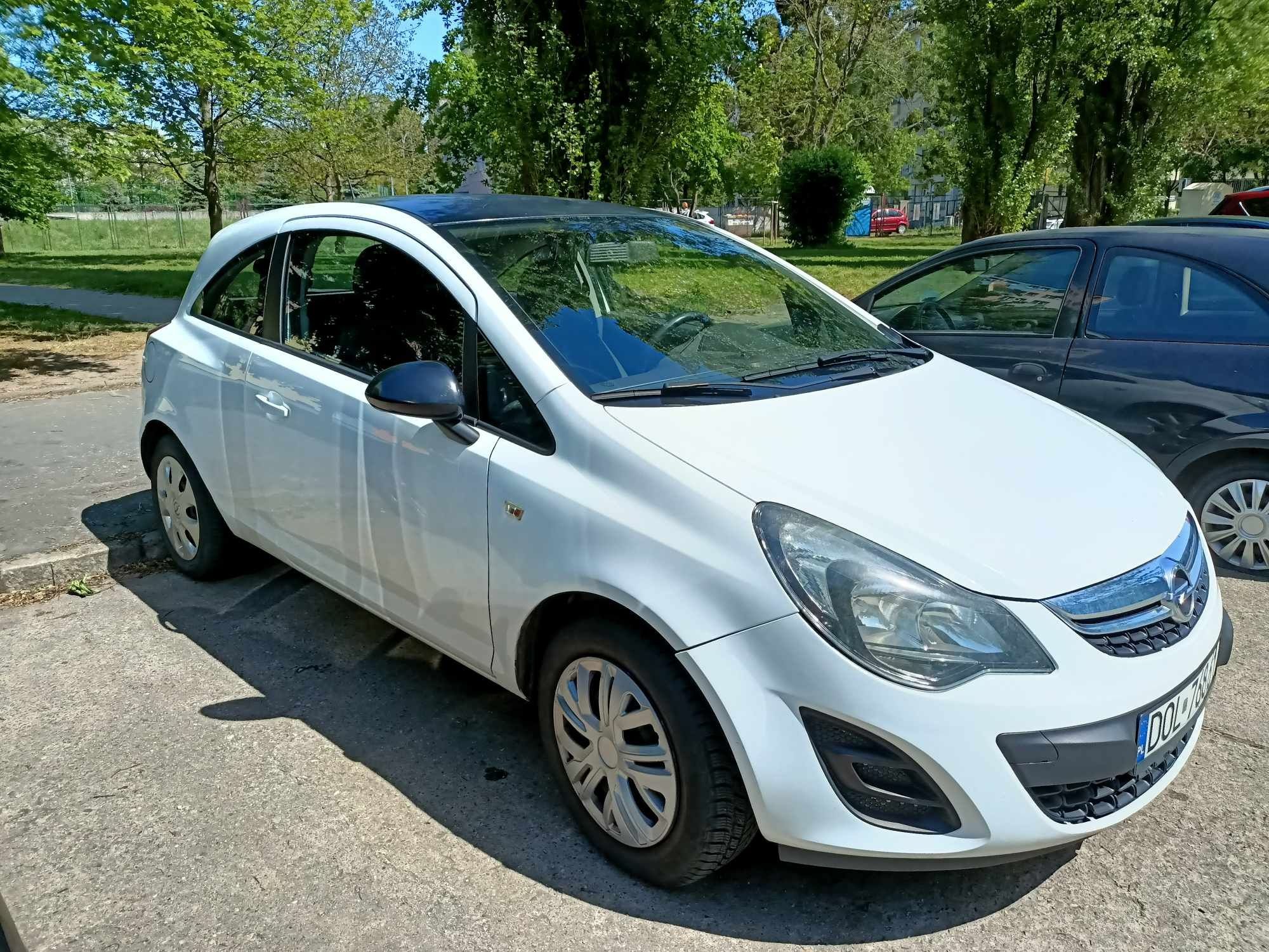 Opel Corsa, wbudowana navi, stan b.dobry, niskie spalanie!