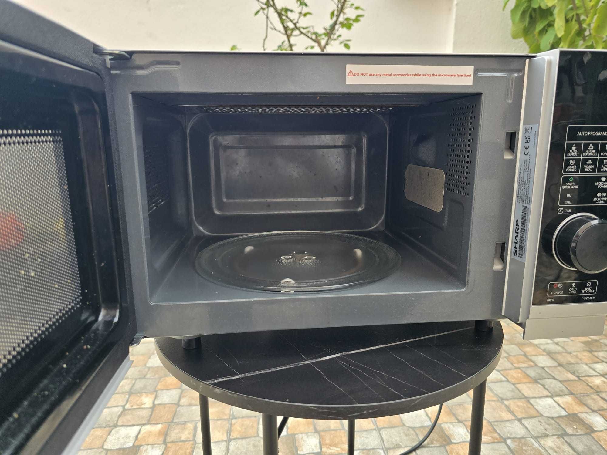 Microondas Sharp 20 L  Cinzento