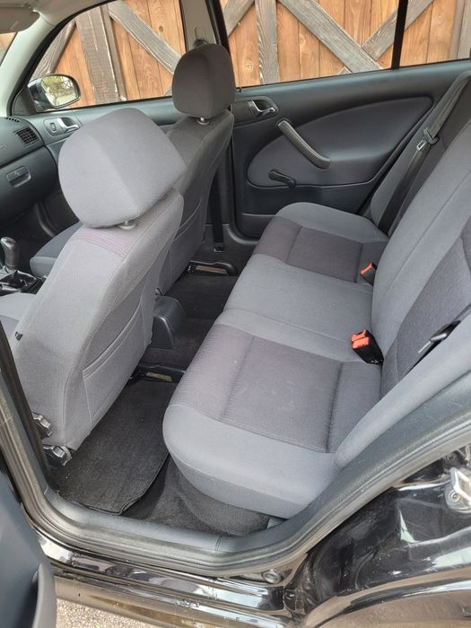 Oktavia Tour Свіжопригнана