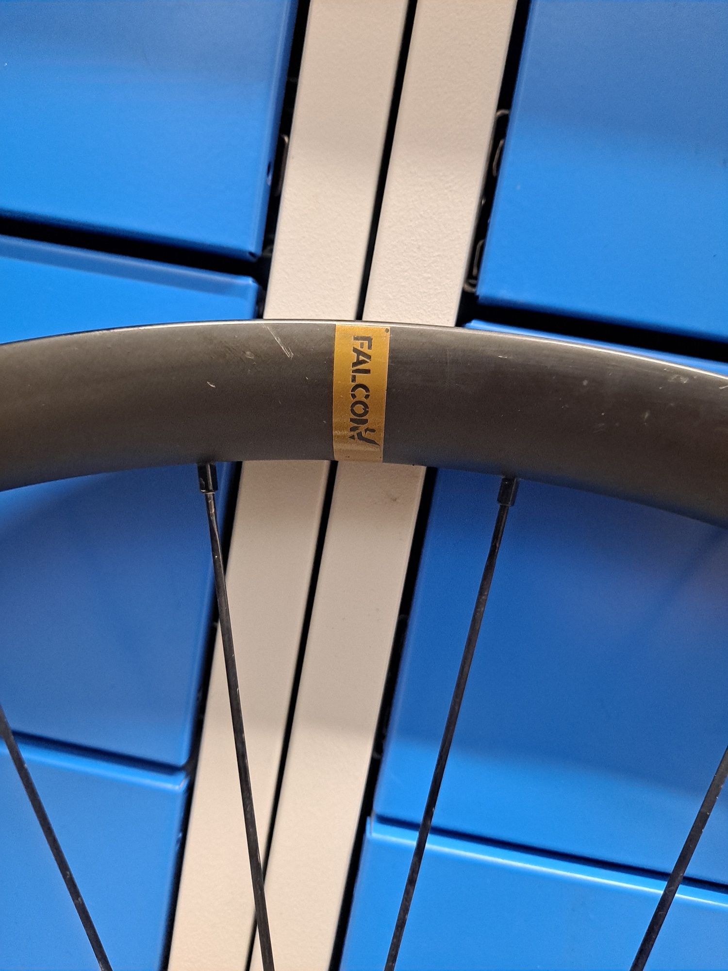 Karbonowe koła MTB Falcon Wheels