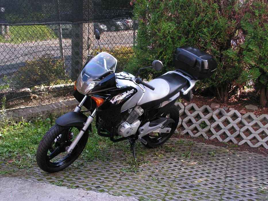 HONDA VARADERO 125 cc XL KUFER shadow yamaha dt wr mt cbr cbf 2001r
