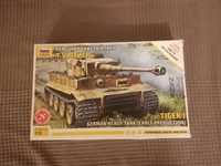 Model do sklejania Tiger 1