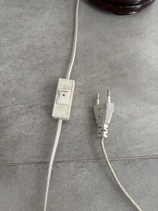 Lampka ceramiczna porcelanowa z ręcznie malowanym chińskim wzorem