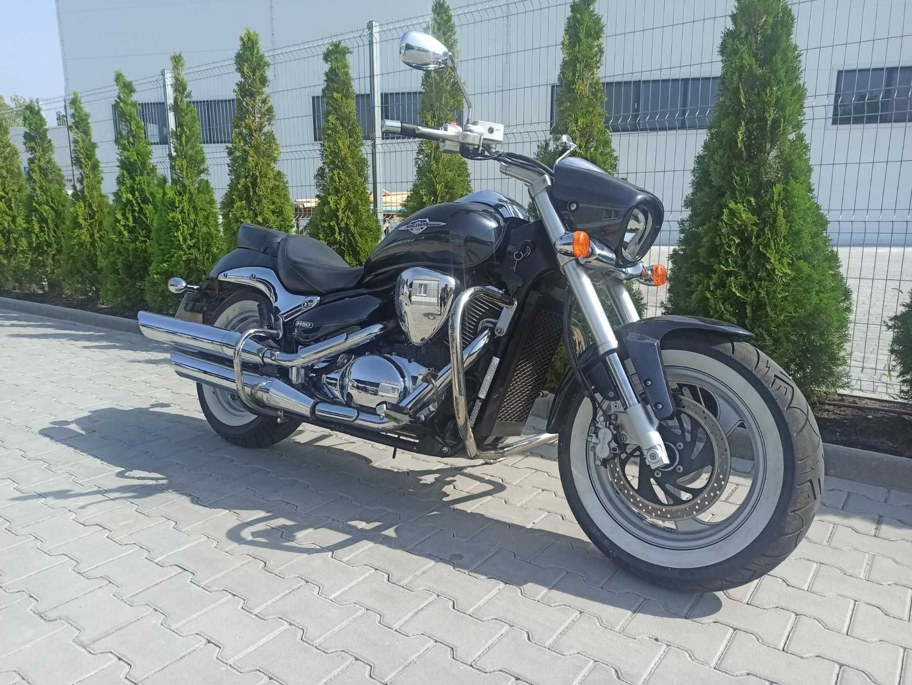 Suzuki Boulevard M-50 800