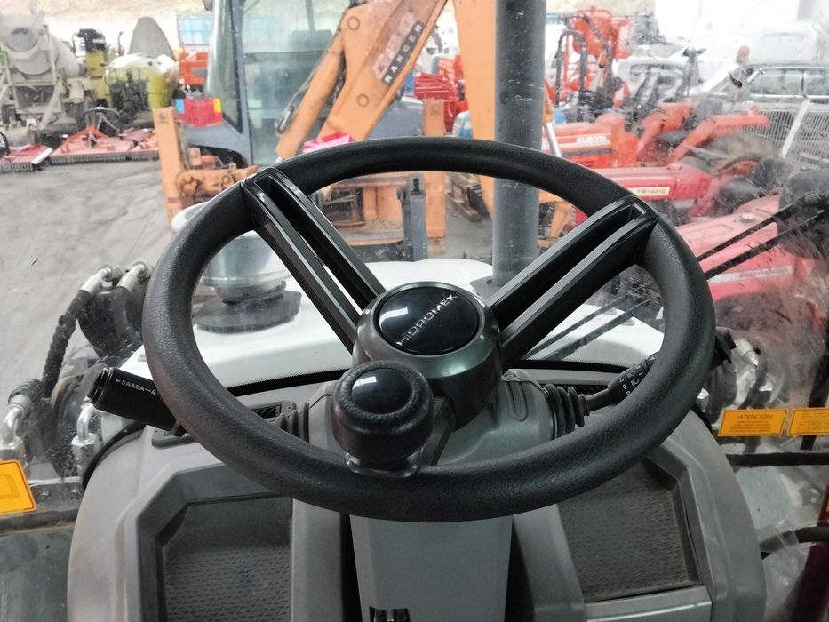 Retroescavadora Hidromek 102B