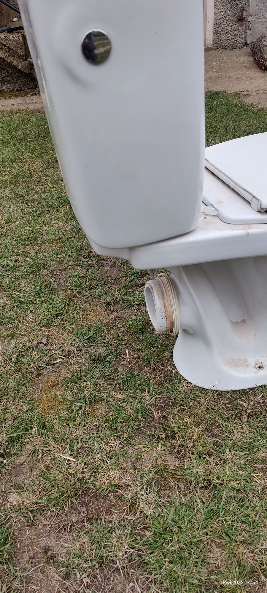 WC kompakt Cersanit z deską sedesową odpływ górny boczny
