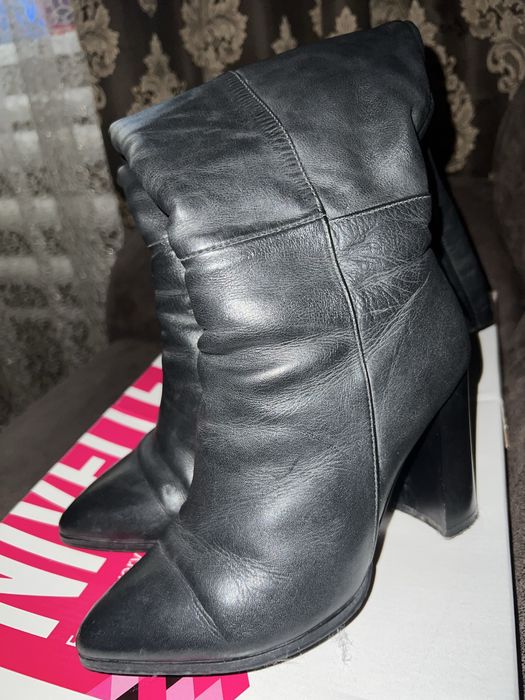 Продам! 36 розмір, в хорошому стані!