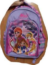 Mochila Club Winx de escola. Nova.