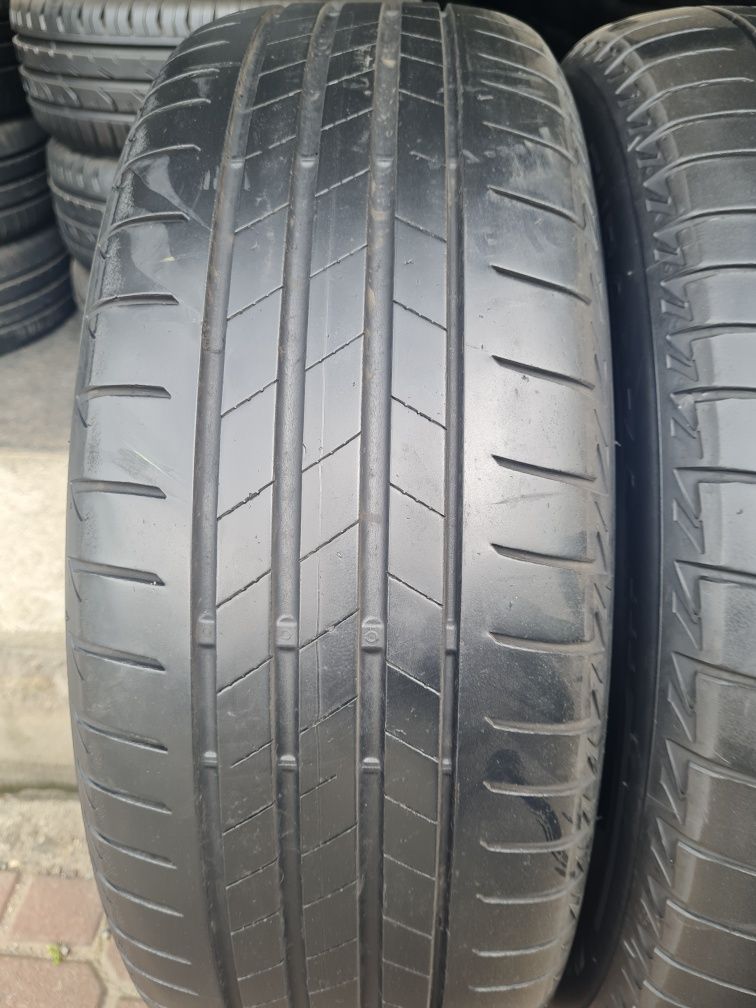 205/60R16 Bridgestone Turanza T005.