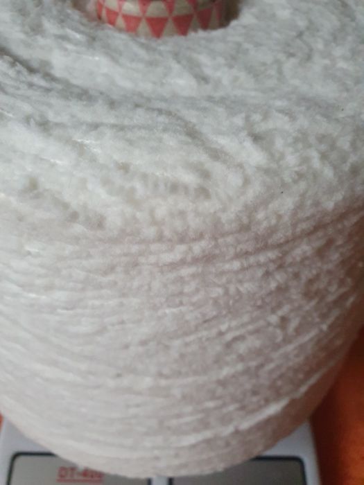 Продам пряжу 100 %полиакрил