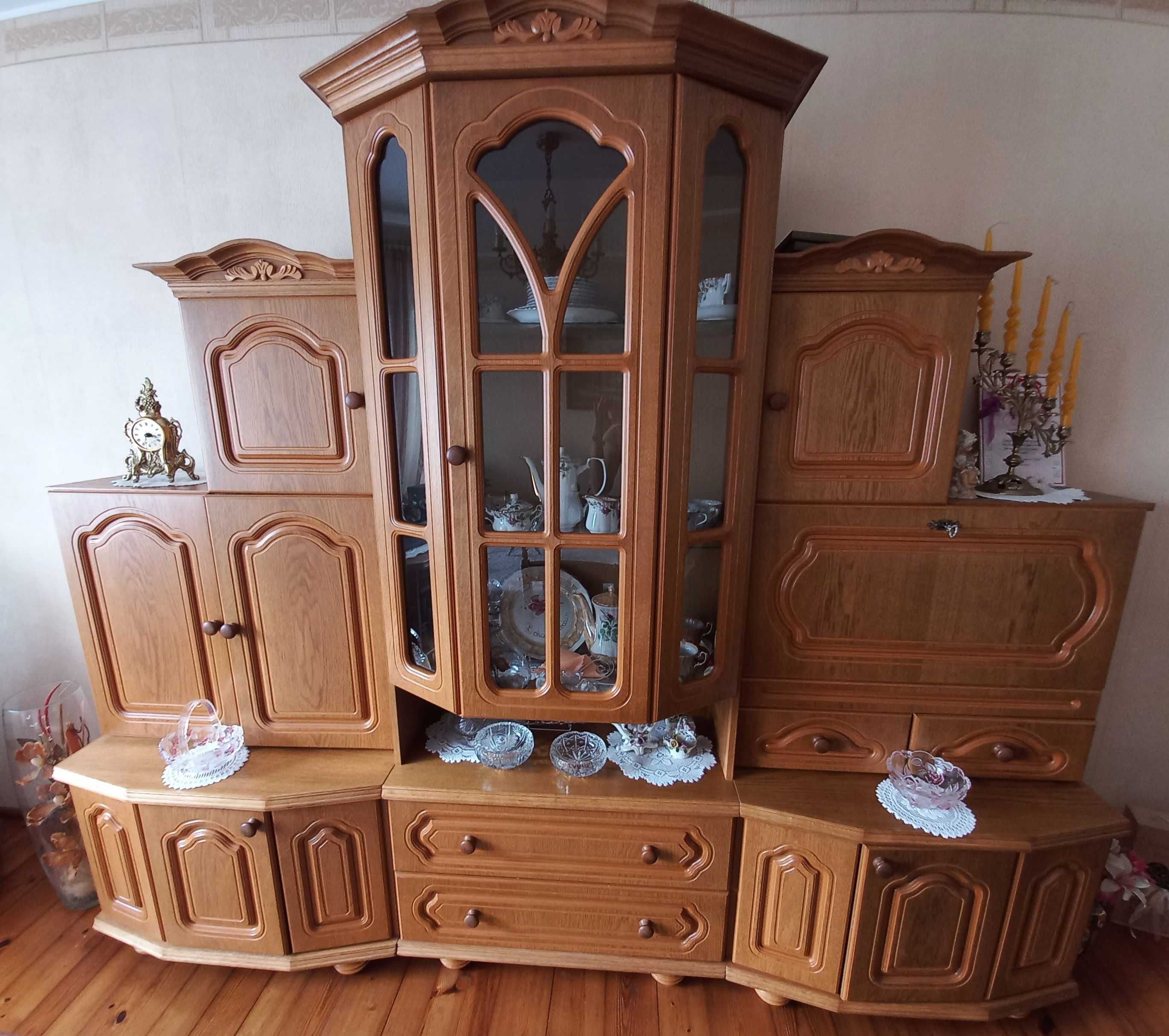 Meble dębowe do salonu/jadalni