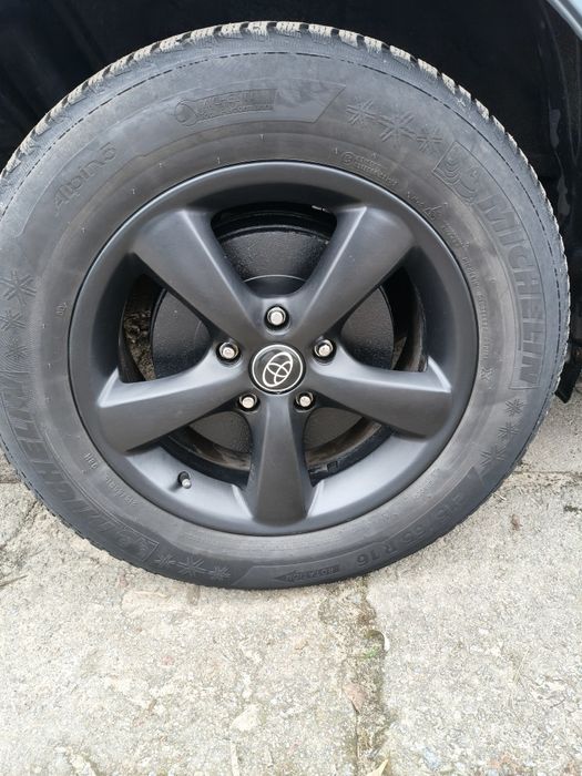 Продам диски Toyota R16 з гумою Michelin 215 65 зима