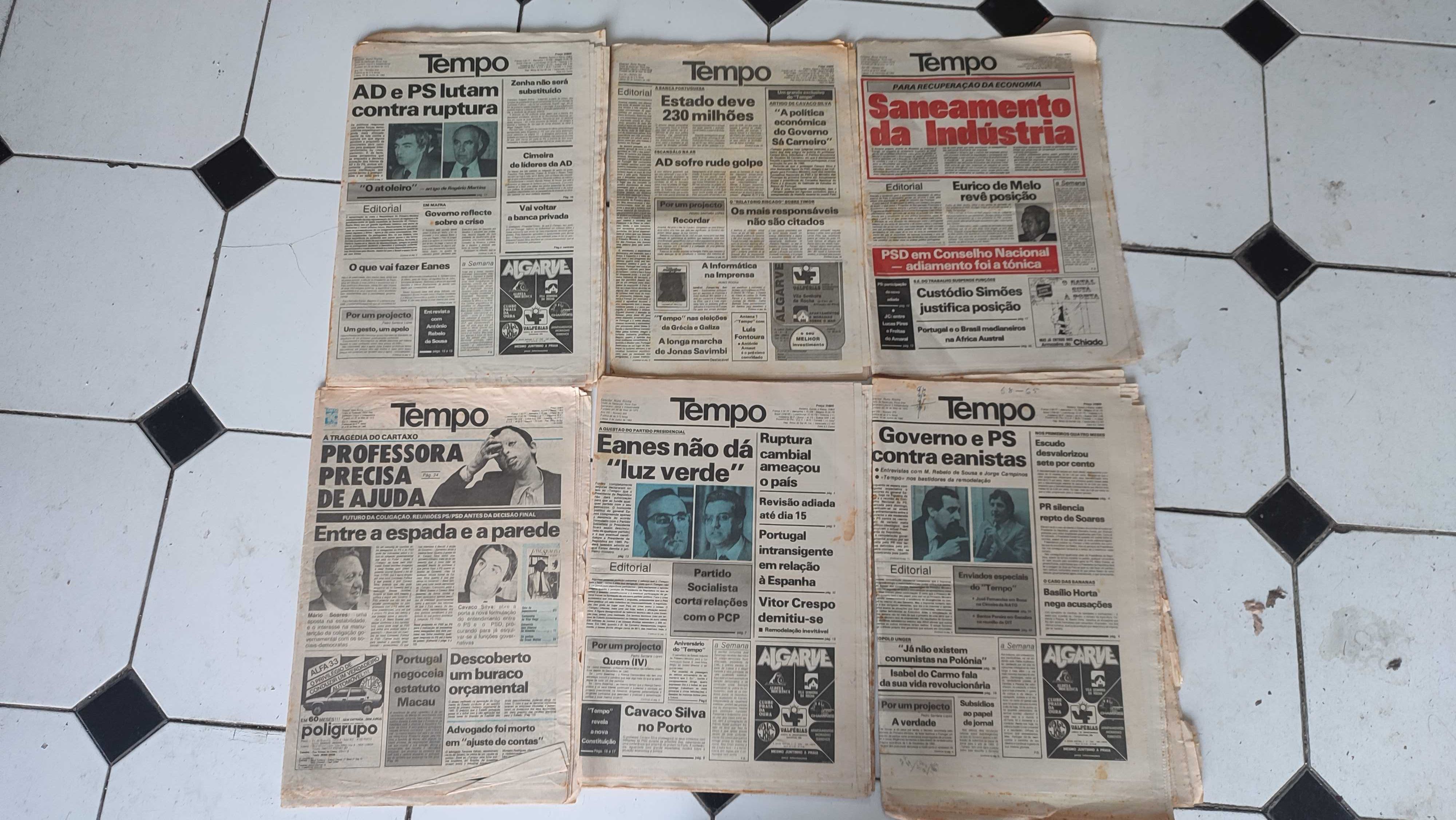 54 Jornais Tempo - Anos 70 e 80