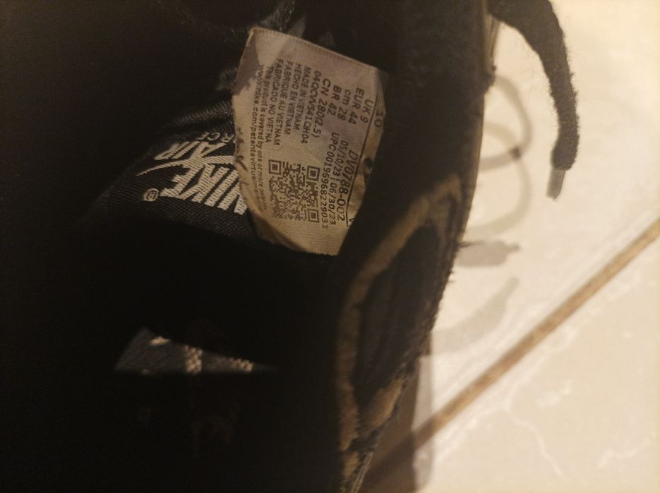 Nike Air Force 1 Low – Czarne . Rozmiar (44)

---

Nike Ai