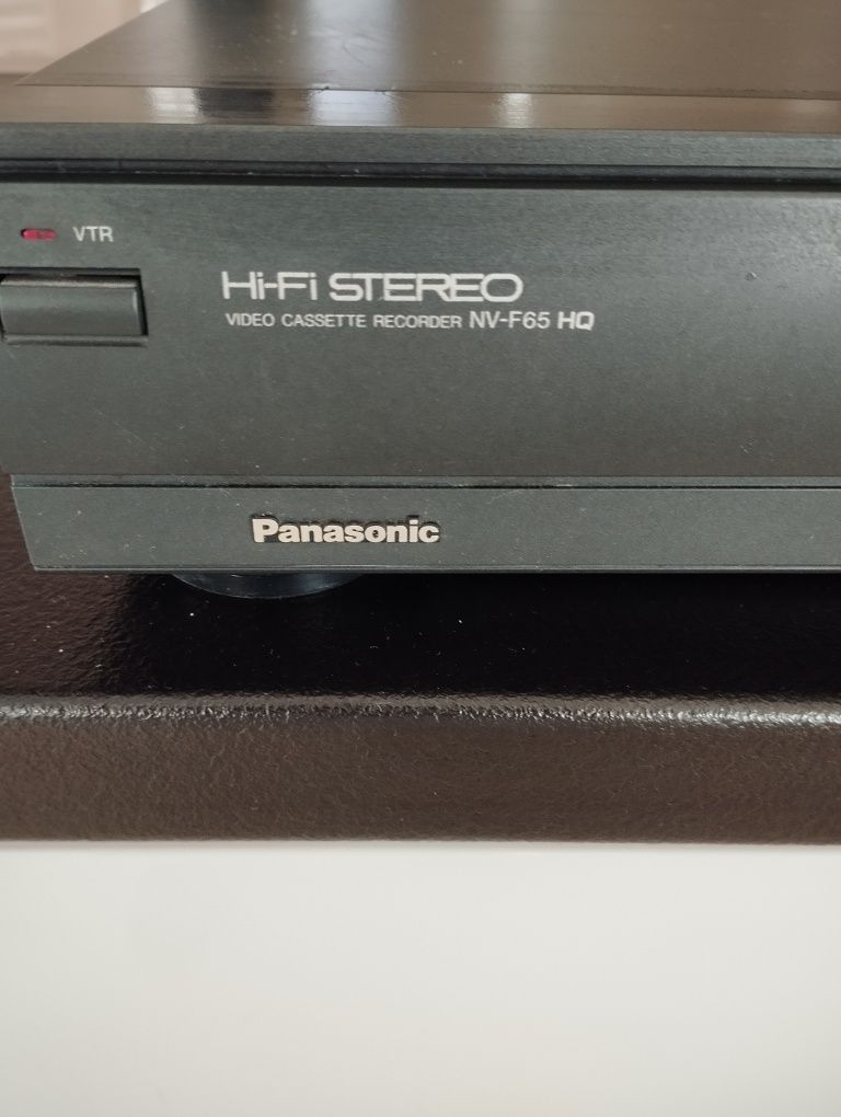 Magnetowid Panasonic VHS NV-F65EE