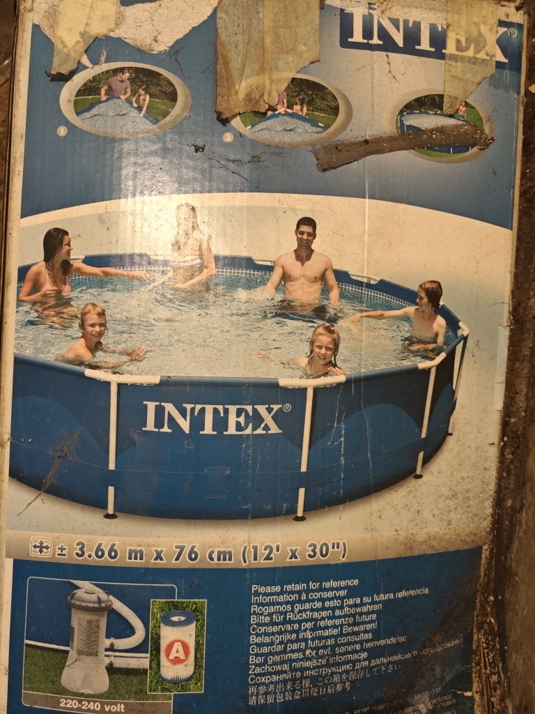Sprzedam basen stelażowy 366 cm INTEX