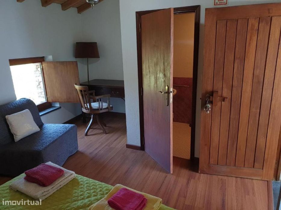 639791 - Encantadora casa de 2 quartos nas...