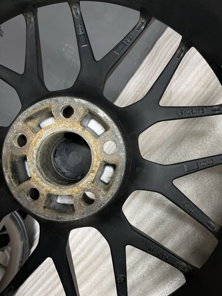 Диски R20 5x112 Et26 9J. Audi Q7 Q8 E-tron A5 A6 A7 A8  VW Touareg