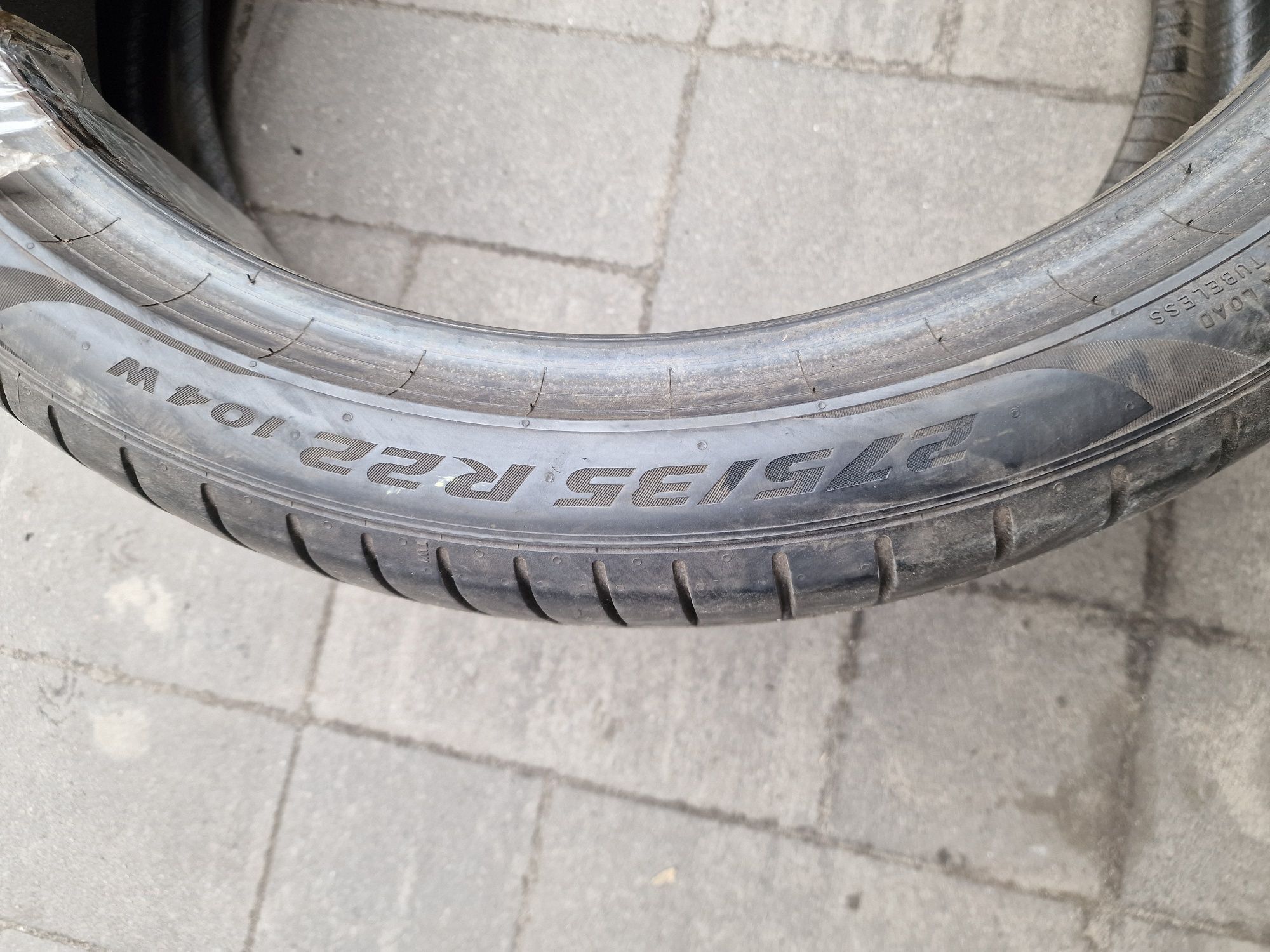 Пара летних шин 275/35 R22 Pirelli Pzero Pz4