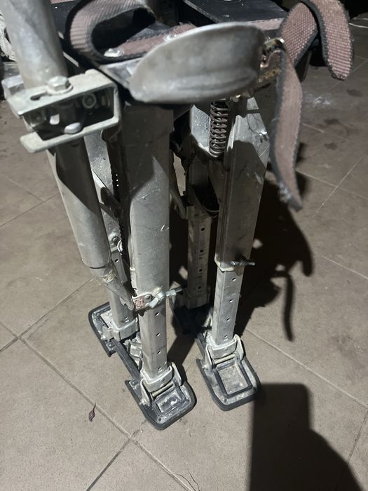 Ходулі будівельні б у