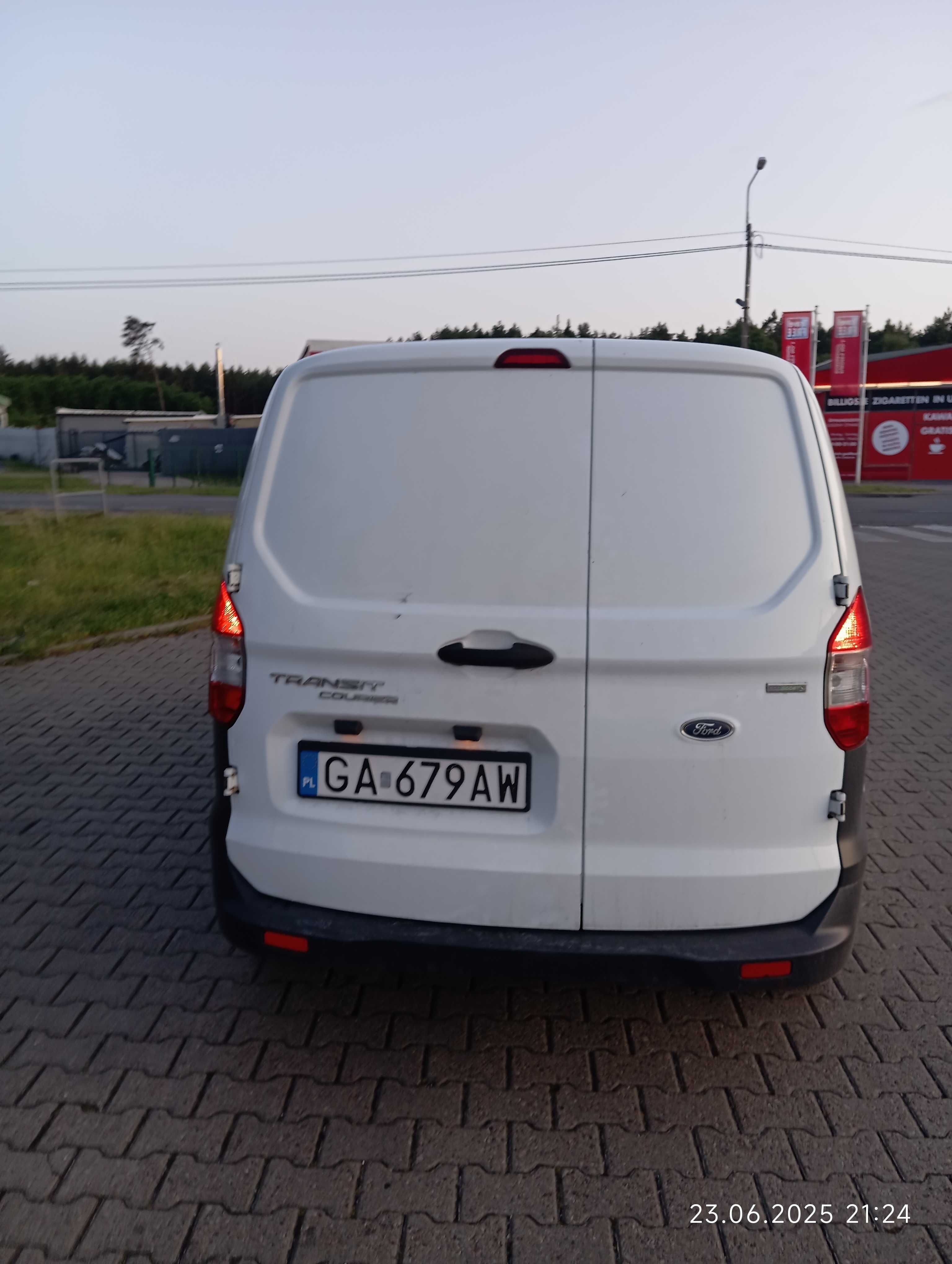Ford Transit Courier 1.0 z gazem Prinse.