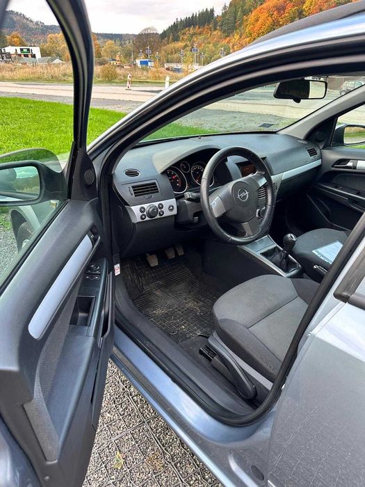 Opel Astra H  rok 2006, 1.6 Benz.+LPG