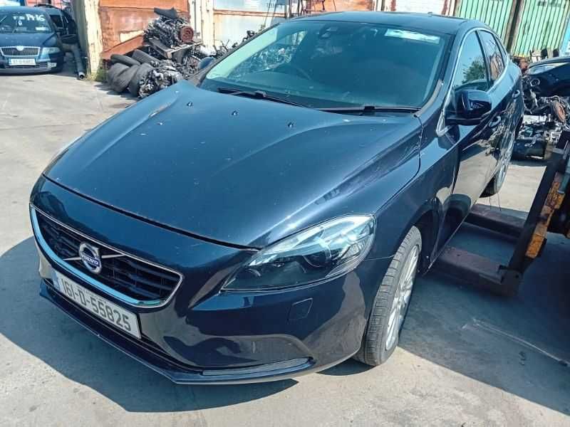 Бампер та інше Volvo V40 розборка