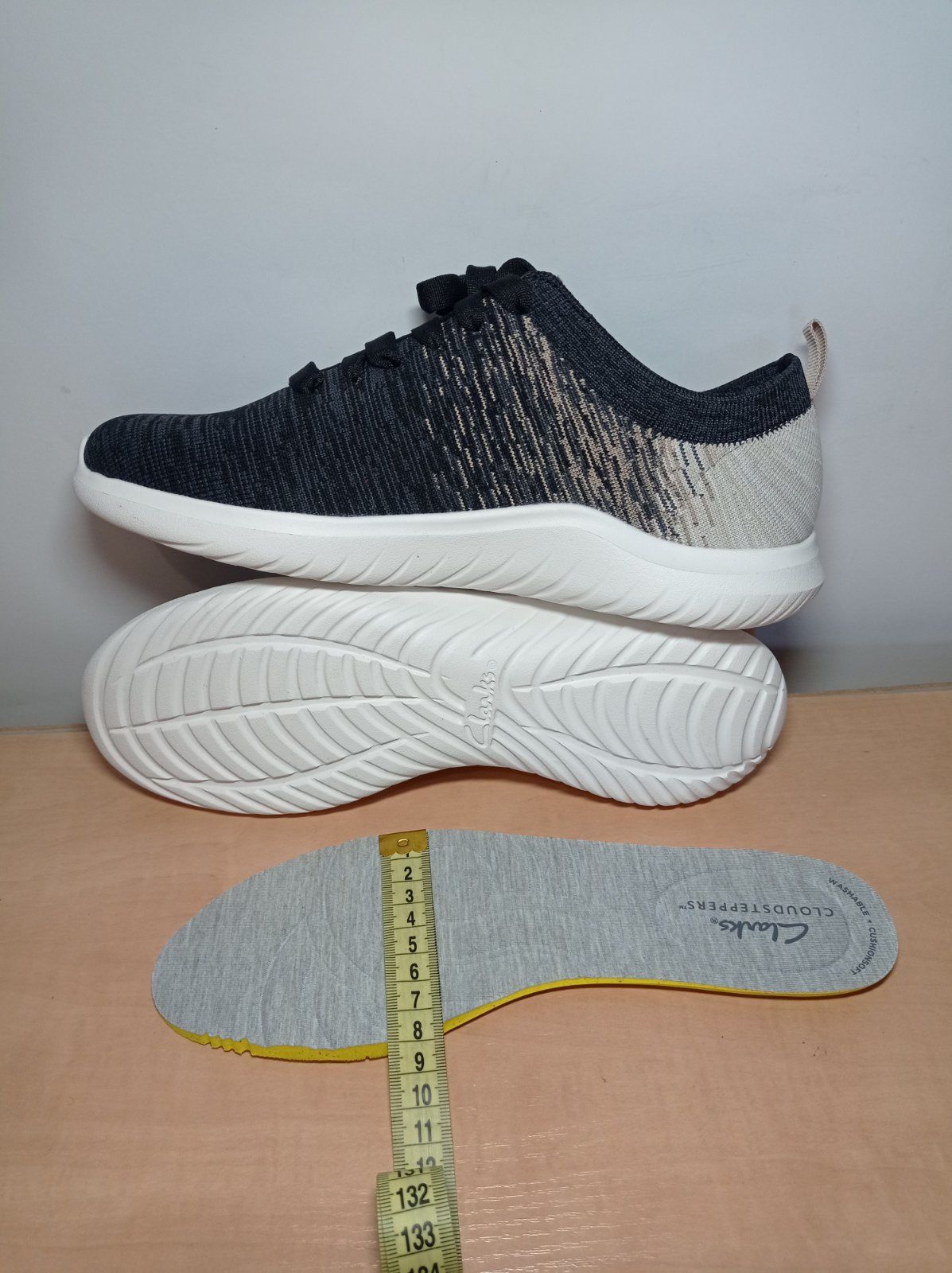 Кросівки Clarks Cloudsteppers 'Nova Glint'  39р.