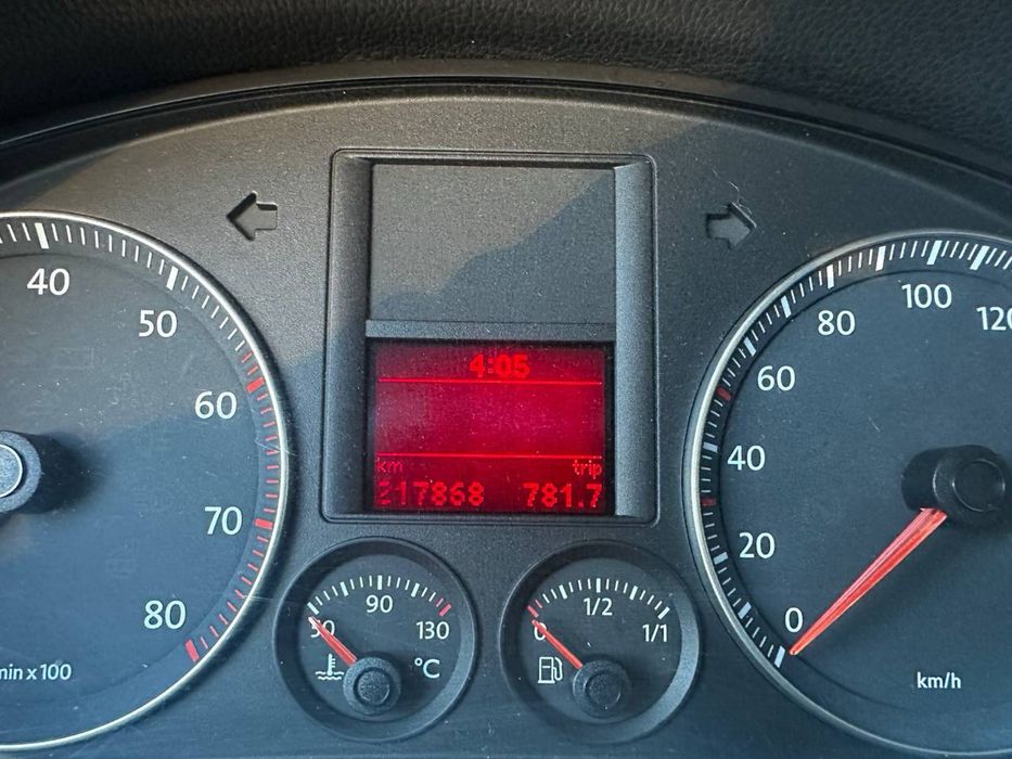 ‼️ПРОДАМ Volkswagen Golf 5 2006 ‼️